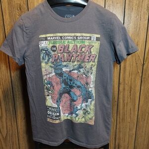 Black Panther Graphic T-Shirt - Gray Black Womans Small Orgin Comic Book Cover